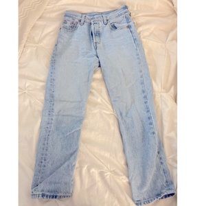 Levi’s 501 High Waisted Jeans